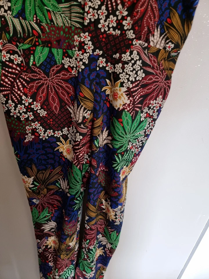 IKKS WOMEN : MAGNIFIQUE ET RARE COMBINAISON PANTALON TROPICALE COLL RECENTE - Photo 4/4