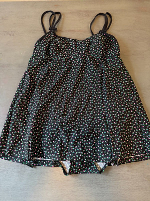 black floral MAINSTREAM one piece swimsuit size 14