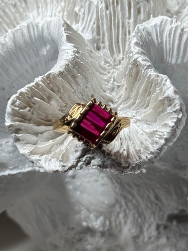 14K YELLOW GOLD RING RUBY SIZE 2.5 - Picture 11 of 15