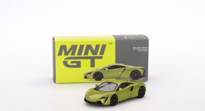 McLaren Artura Flux  Green **** Mini GT 1:64