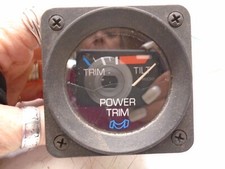 W4b Medallion Marine Trim Gauge Boat, Black Face