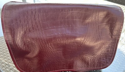 Fendi Vintage Shoulder Crossbody Bag Leather Bordeaux Crocodile