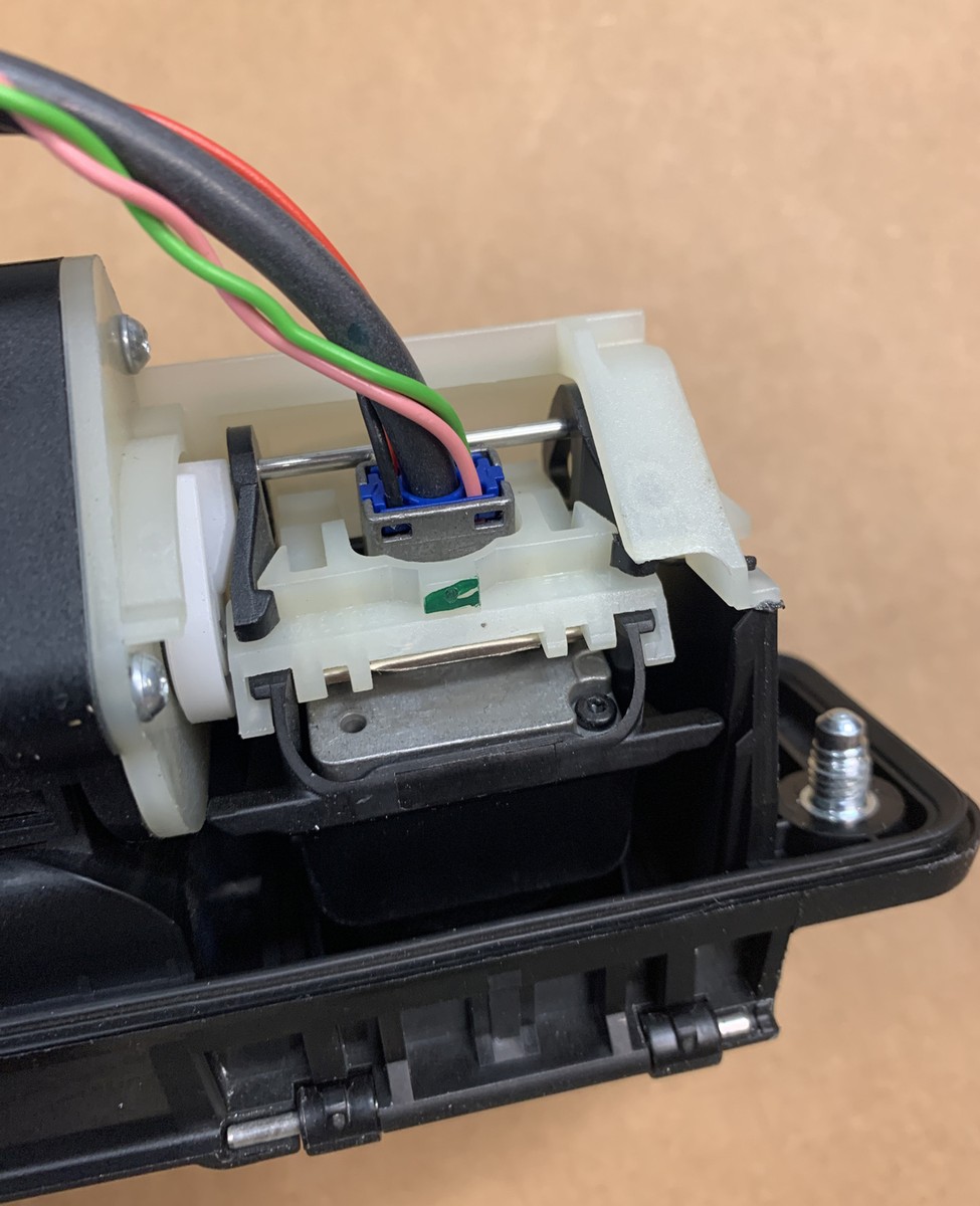 2227500893 1669051003 MERCEDES BACK UP CAMERA AND GRAB HANDLE | eBay 