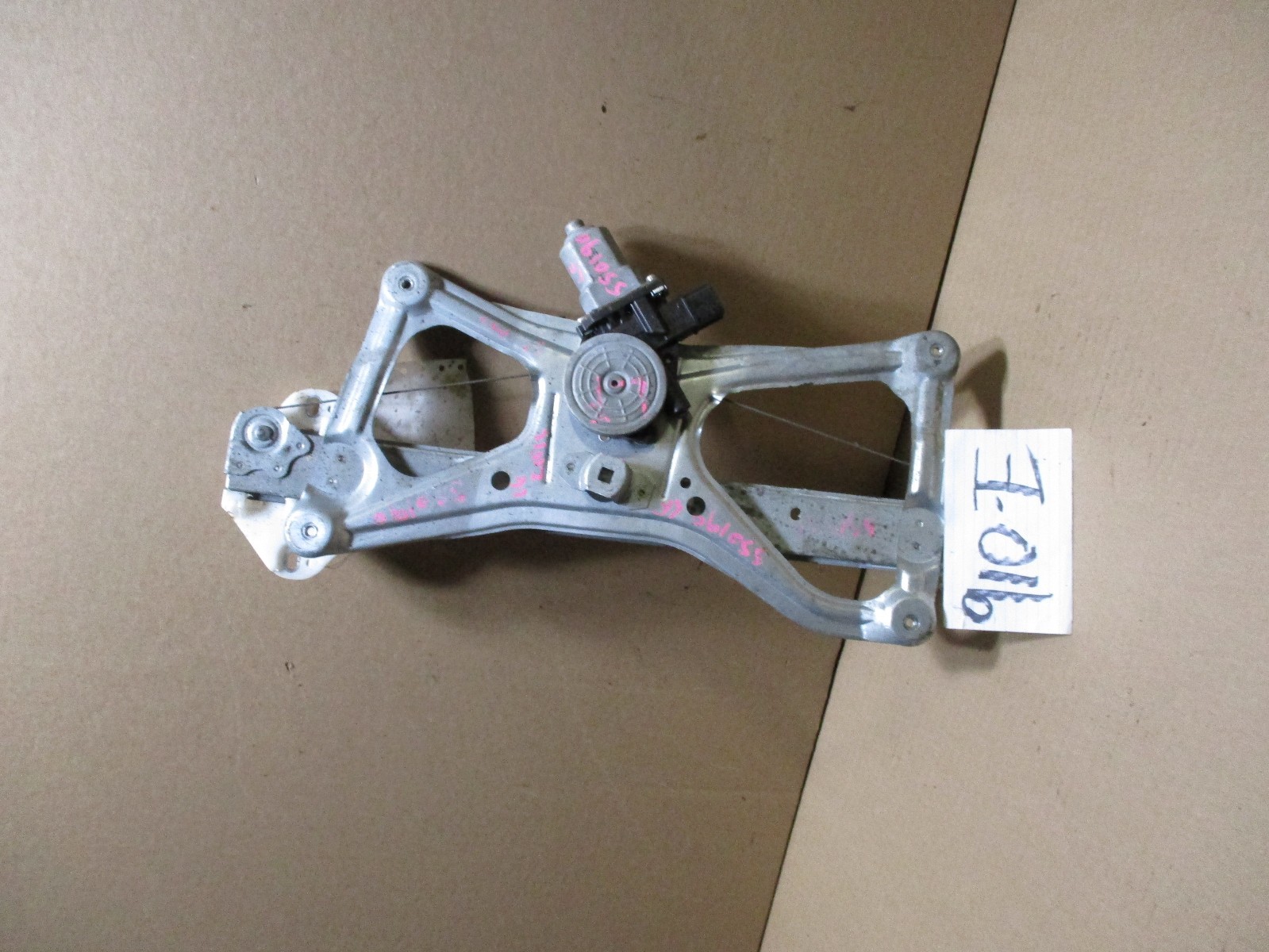 06 07 08 09 10 11 Civic Sedan FRONT DRIVER Side Window Regulator W/ Motor #910-E