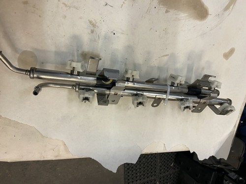 Yamaha F350 Fuel Pipe 6AW-13161-00-00 , 6AW-13171-00-00 for 2006 and later model - Picture 6 of 6