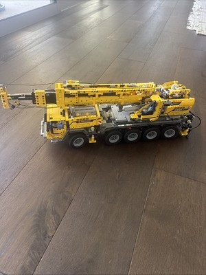 LEGO Technic 8421 Mobile Crane Prebuilt 90% Complete