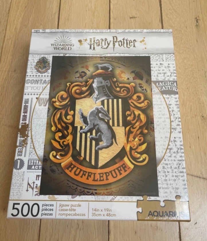 Rompecabezas Harry Potter Hufflepuff Crest 500 piezas 350 mm x 480 mm (nm)