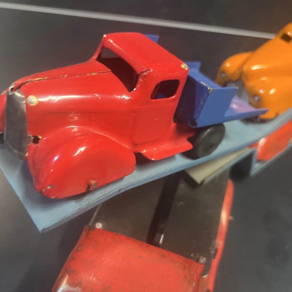 1930's Marx Pressed Steel Transport Car Carrier / Hauler with 4 Vehicles - Image 4 of 4