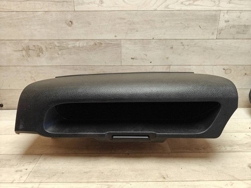 Glove box lid