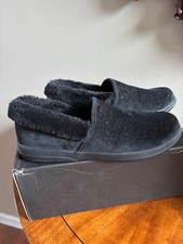 Vionic Women's Clare Cozy Collar Slippers , size 8.5M