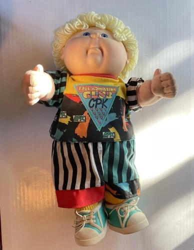 Vintage 1990 Cabbage Patch Kids Doll- Free Admission Club Outfit + Socks & Shoes