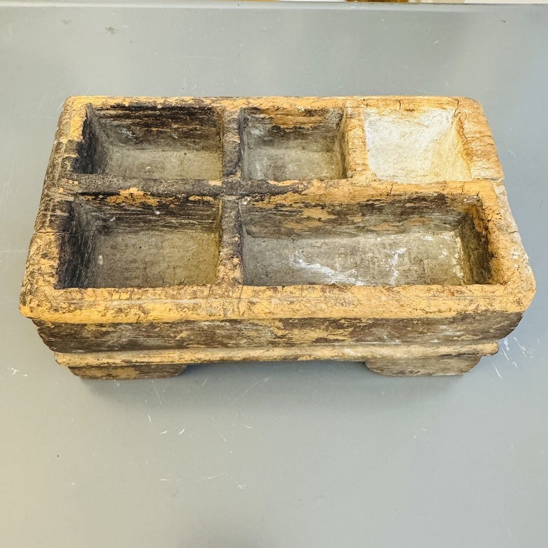 Betel nut box Vintage Wooden 5 Compartments Hand carved Spice India trinkets