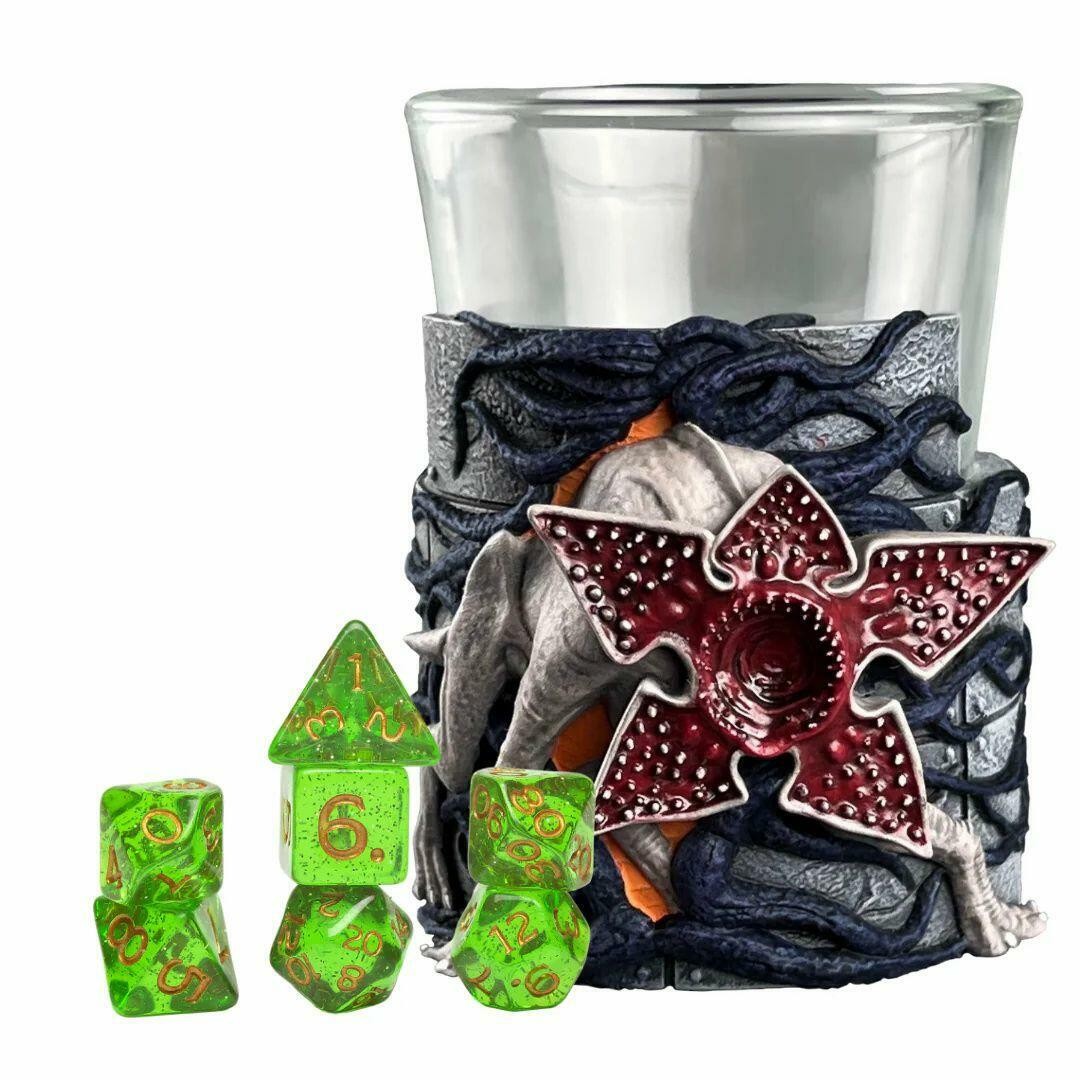 Stranger Things Mini Dice Cup Demodog - Dart 5390₽
