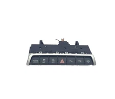 AUDI A3 MK4 8Y HAZARD WARNING LIGHT TRACTION MULTIFUNCTION CONTROL SWITCH 2024