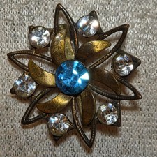 Vintage Floral Brooch With Blue Crystal And Sparkling Rhinestones, Gold Accents