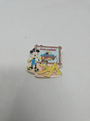 Disney Cruise Line Exclusive Castaway Cay Welcome Pin Mickey Mouse & Pluto