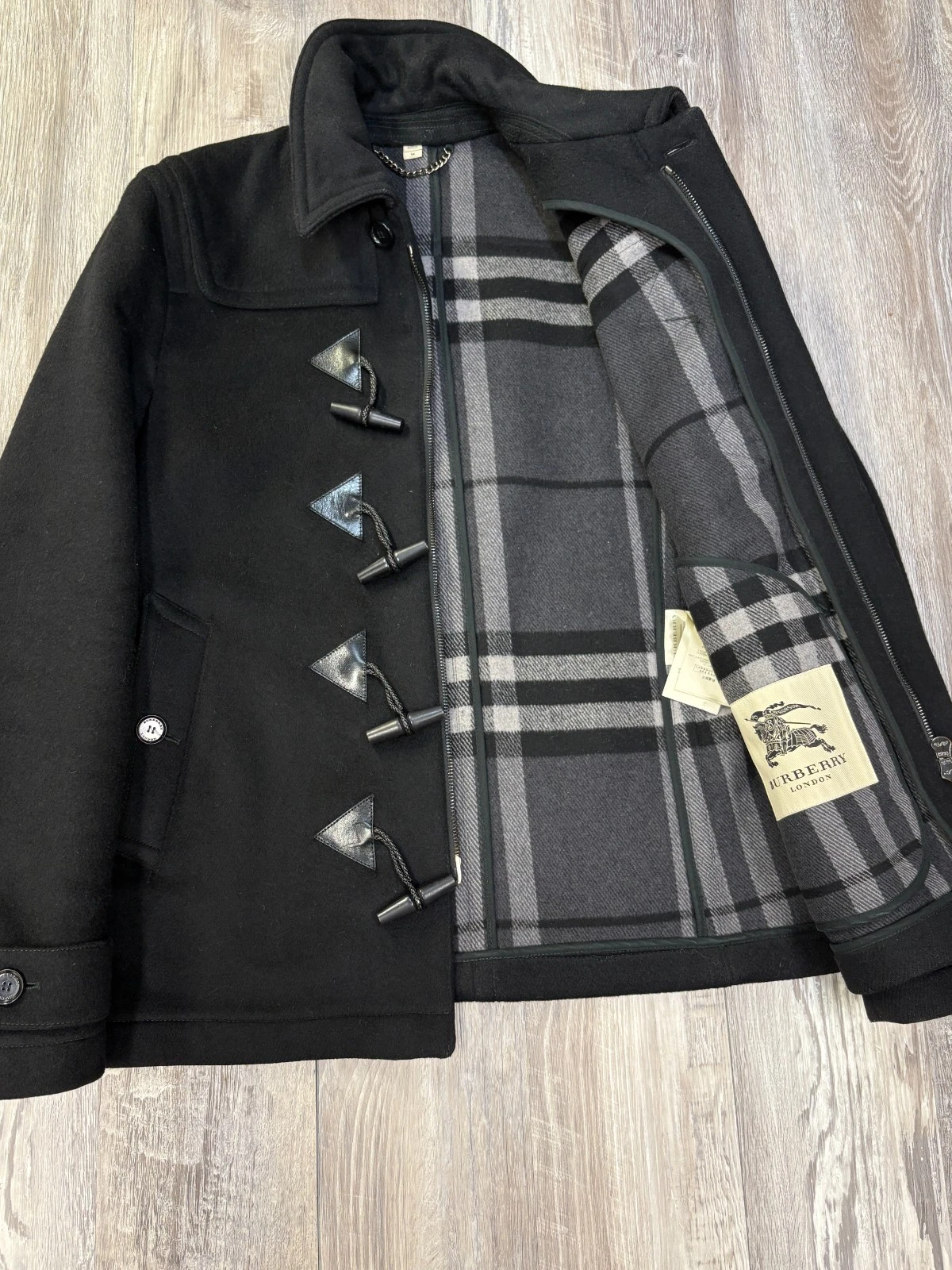 Burberry Wool Cashmere Duffle Coat Size 44 (54 EU) - product detail image 1