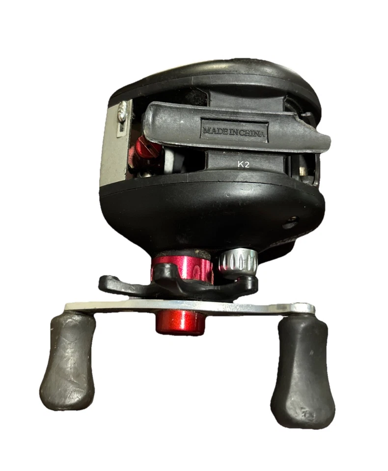 Carrete de fundición RHINO RBC 200 A - 2 cebos, liso Foto 4 de 4