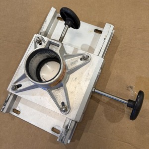 Garelick Boat Seat Slide And Swivel | Right Hand EEZ-In 2 7/8 Inch 1007555 USED