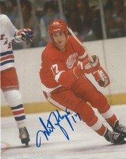 Detroit Red Wings Mike Foligno Signed Autographed Photo 8x10 COA