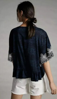 トップス Orchid Embroidered Collar Shirt トップス Orchid Embroidered Collar Shirt Orchid Embroidered Collar