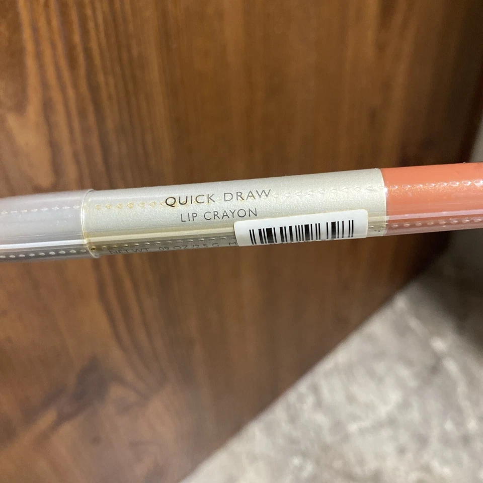 ¡NUEVO! Crayón de labios de dibujo rápido Victoria's Secret #09 Mimosa difícil de encontrar 💝 delineador de labios Foto 3 de 4