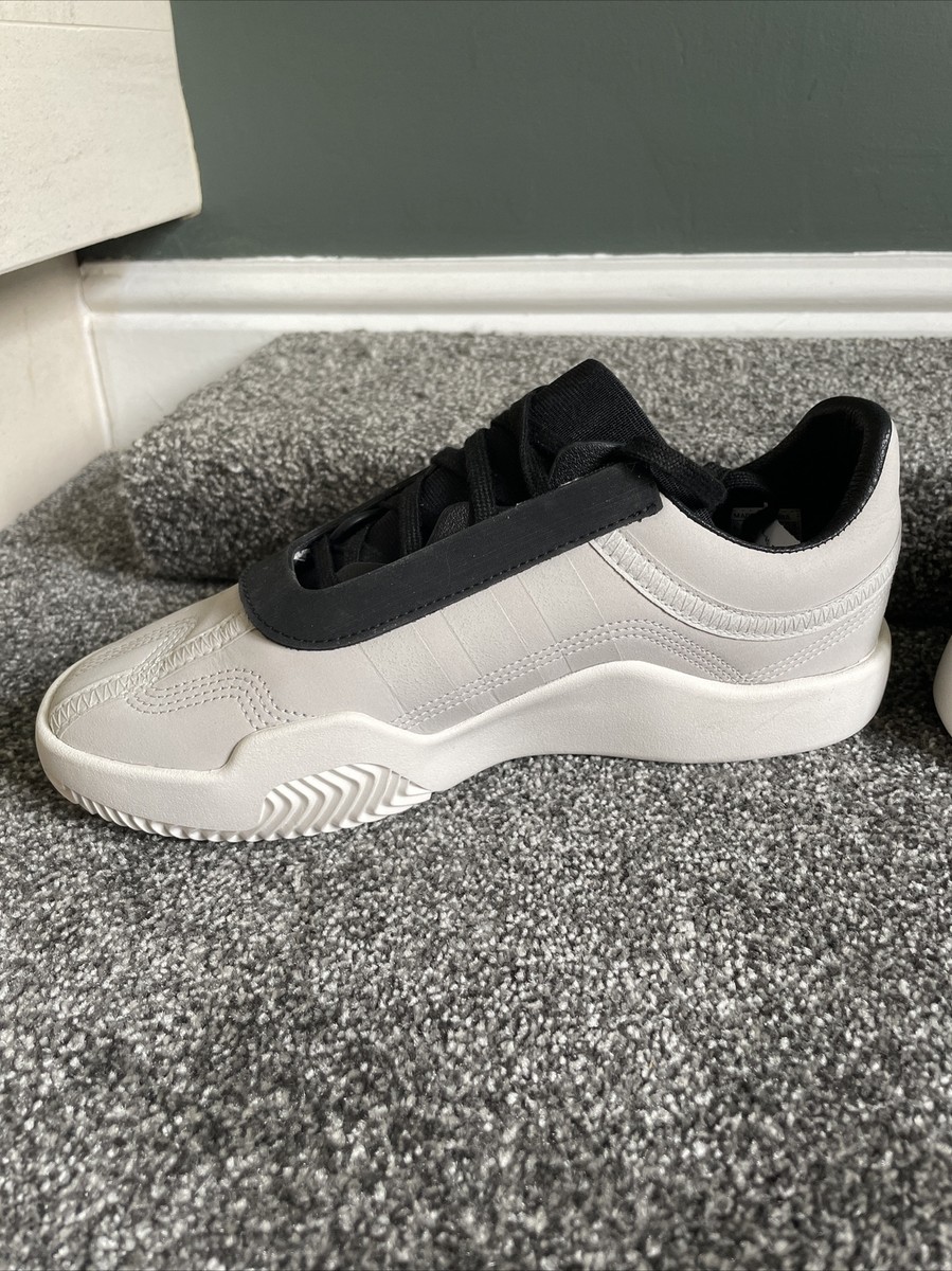 adidas Y-3 Yunu Greyone FZ4324 Size UK 5.5 US 7 Womens adidas Y-3 Yunu Greyone FZ4324 Size UK 5.5 US 7 Womens