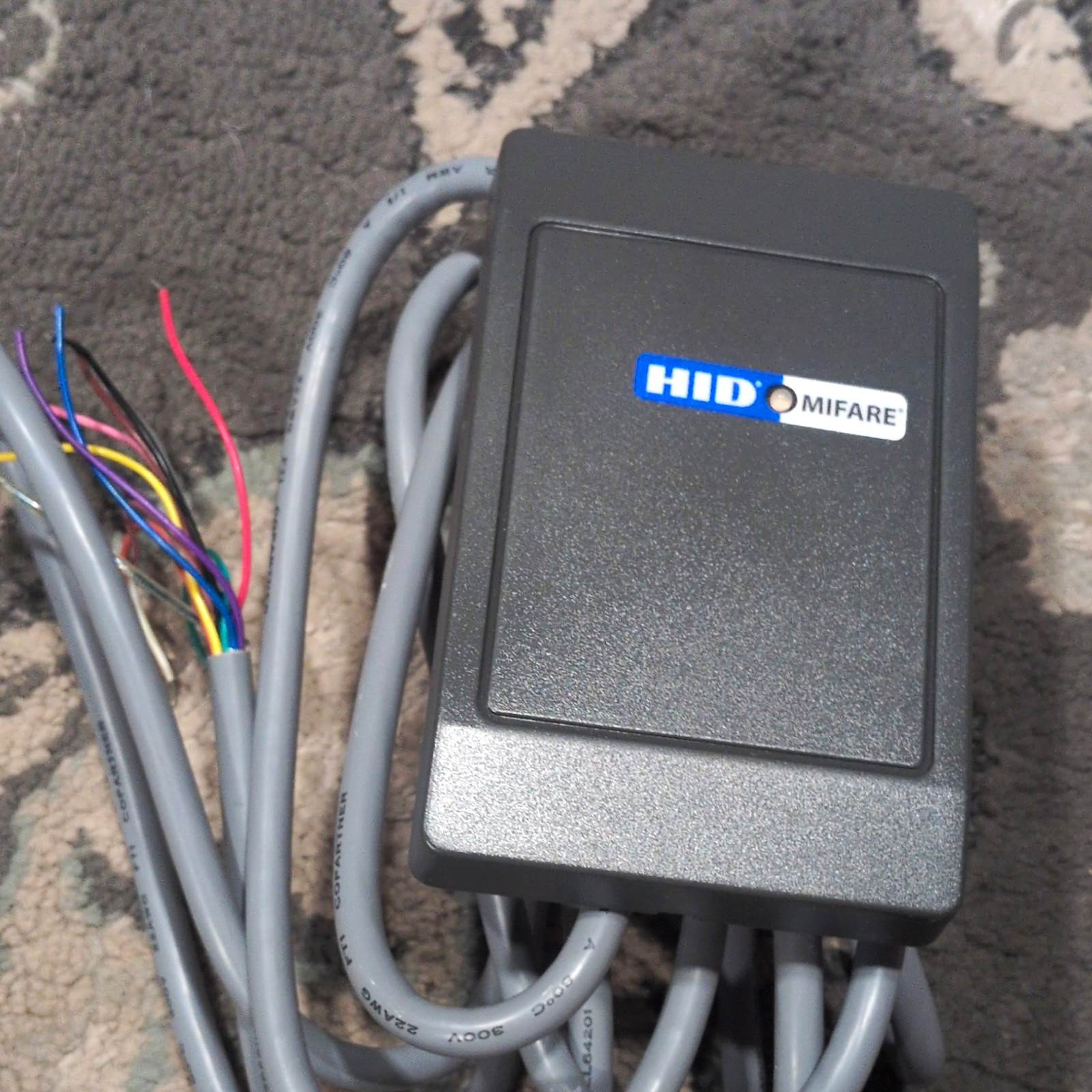 HID MIFARE RFID Reader 6055BGL0000 Wired Access Control Reader