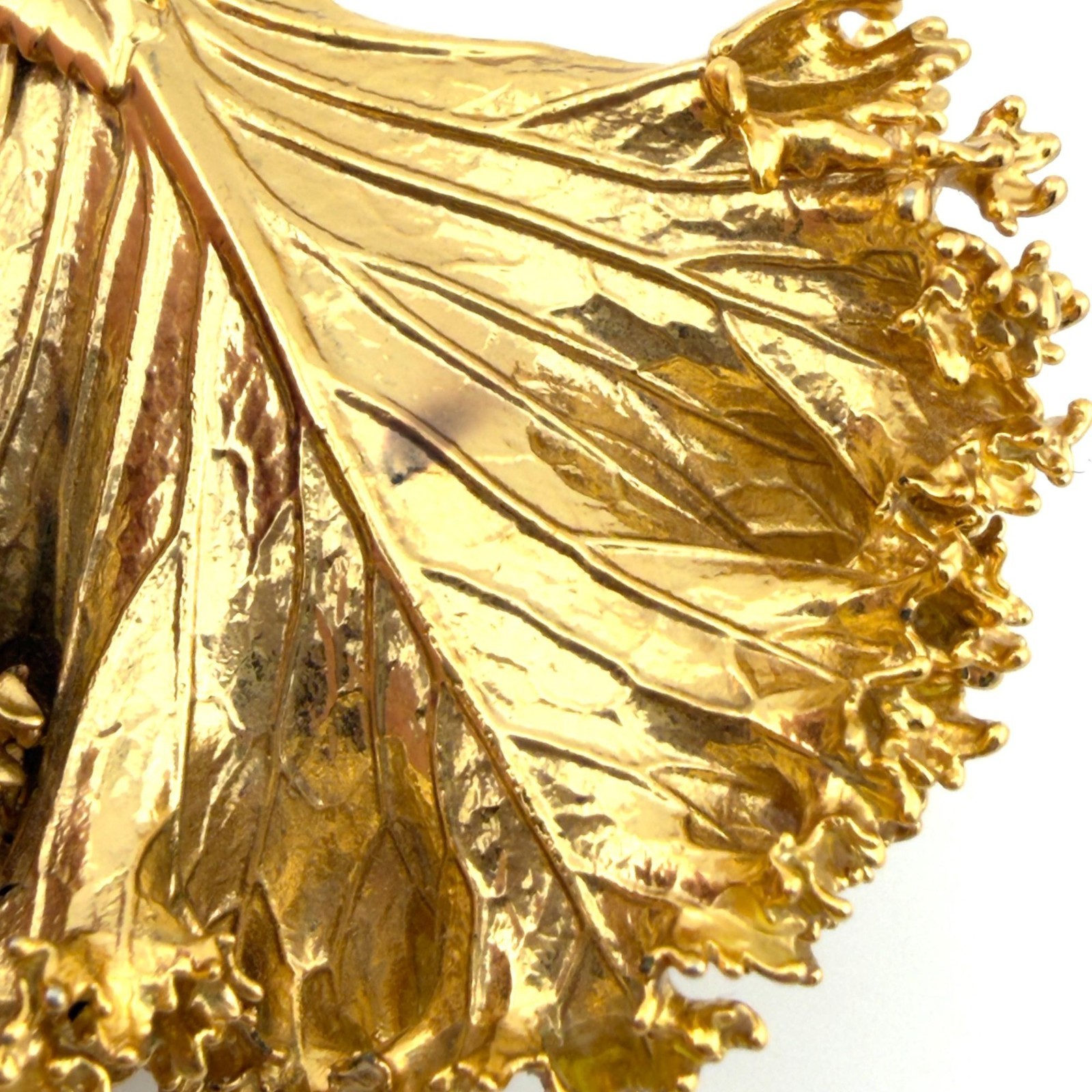 Vintage Gold Dipped REAL Kale Leaf Necklace Genui… - image 4