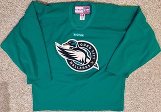 QUAD CITY MALLARDS ECHL SZ.56 PRO PRACTICE HOCKEY JERSEY