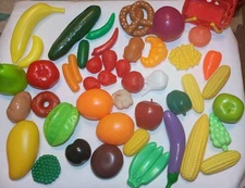 Plastic Food Items - Mostly Fruits And Vegetables - Mixed Sizes - 30+