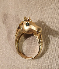 Gold (14kt) Horse Ring With Emerald And Diamonds - Size 6.75- 6 grams