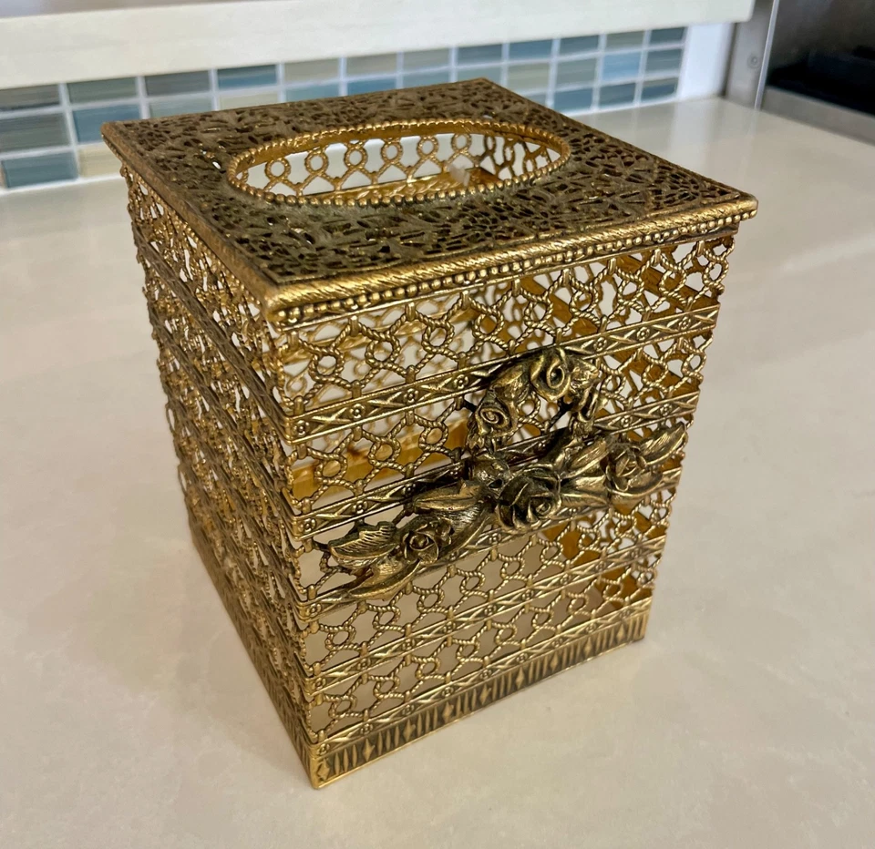 Vintage Hollywood Regency Filigree Gold Metal Tissue Box Cover MCM Ormolu - Image 2 of 4