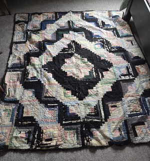 Vintage Log Cabin Cutter Multicolour Cottage Rustic Quilt