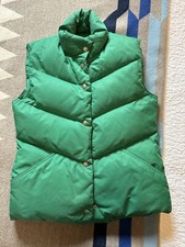  Perfect  Vintage REI Green Goose Down Puffer Vest Women  s Medium Snap 70s