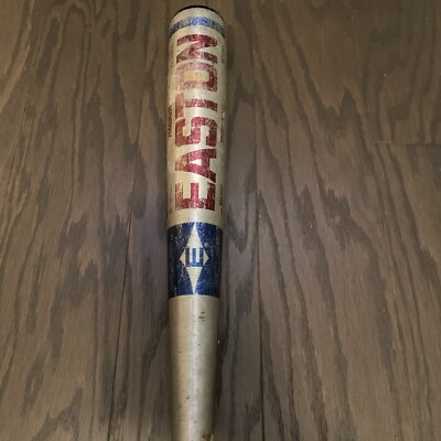 Batte Baseball Easton B9 3330 CU31 – Aluminium 33″ 30 Oz – BESR – Occasion