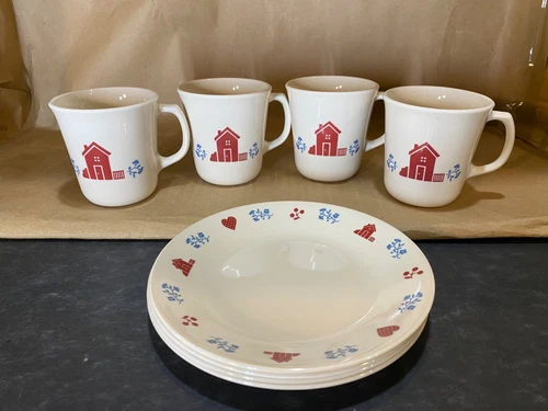 Set of 4 Vintage Corning  & Corelle Hometown Pattern Cups & Dessert Plates