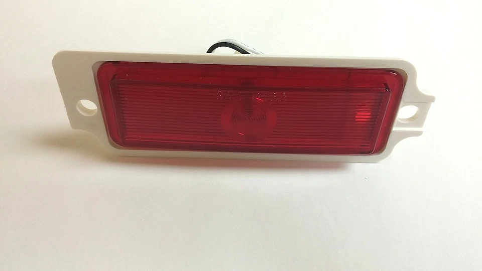 Impala Caprice 1968 luz marcadora trasera cromada lente bisel cromado conjunto par Foto 4 de 4