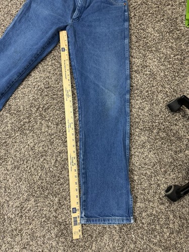 Men’s Wrangler Jeans Mens 36x34 Blue 13MWZ Cowboy Denim Pants EUC Jeans - Picture 4 of 8