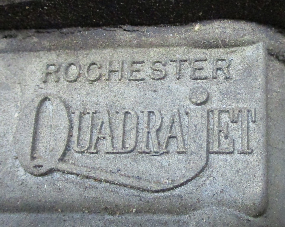 USED 4 BARREL ROCHESTER Q-JET CARBURETOR 7036240 2629 R4-4MC USED 4 BARREL ROCHESTER Q-JET CARBURETOR 7036240 2629 R4-4MC