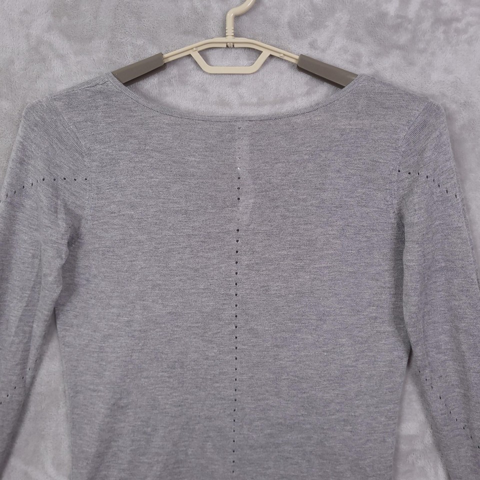 Lululemon Sweater Womens 6 Gray Lightweight V Neck Long Sleeve Knit ...
