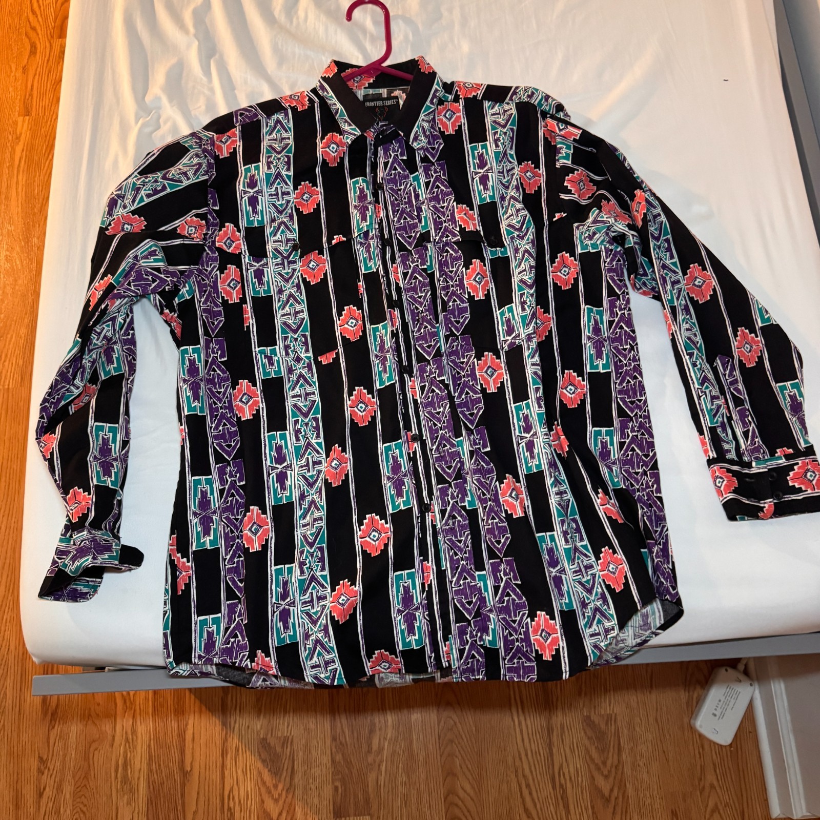 Vintage 80s/90s Frontier Series Western Shirt Men’s Large Aztec Tribal Print
