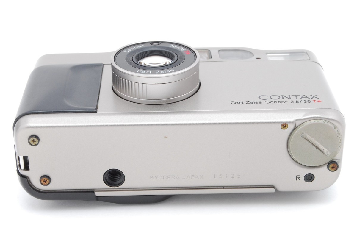 Contax T2 Titan Silver Point & Shoot 35mm Film Camera Excellent