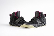Nike Air Yeezy 1 Blink Black Pink 2009 Kanye West Size 12 - Pre-Owned Authentic