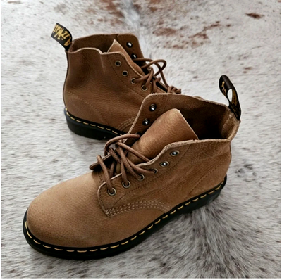 Savannah Tan ~ Dr. Martens 101 Tumbled Nubuck Ankle Boot  display picture 1