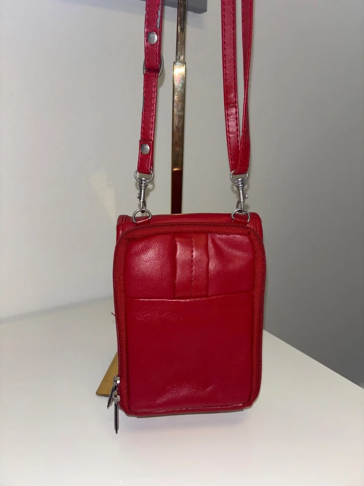Travelon red crossbody travel handbag leather purse compartment small travel VTG - Image 3 of 4
