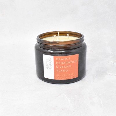 Bain & Savon Sojawachskerze - Orange, Zedernholz & Ylang Ylang - 500ml
