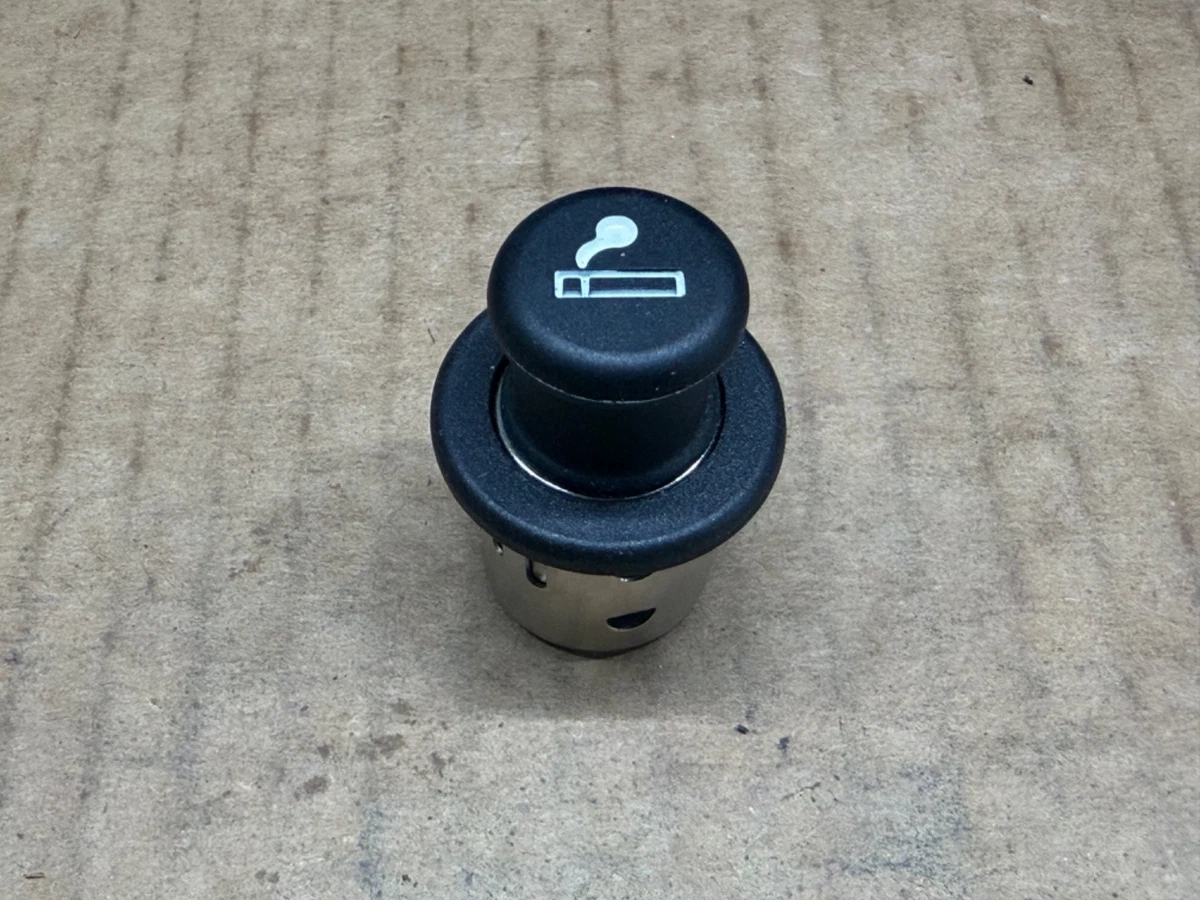 2022 kia sorento cigarette lighter location Power Outlet #3 not working, nothing obvious is wrong, any ideas? Kia 95120A9000 Accessory Socket Assembly