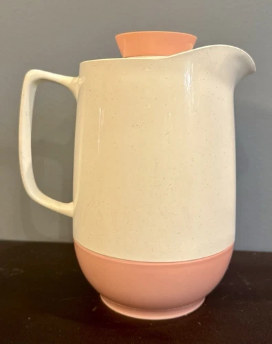 VTG MCM  VACRON VACUMM SERVER PITCHER/CARAFE BOPP-DECKER PLASTICS PINK