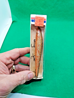 best brown trout fishing lures Giro Segmented Baby Barbless Hooks This hardbait is just over two inches long and has a real Lures for trout any good?